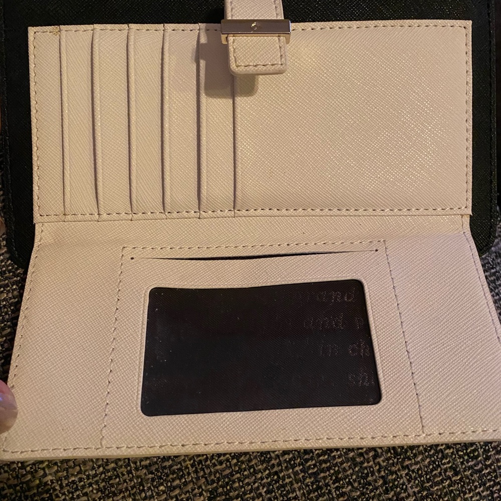 KATE SPADE wristlet wallet - Picture 3 of 3